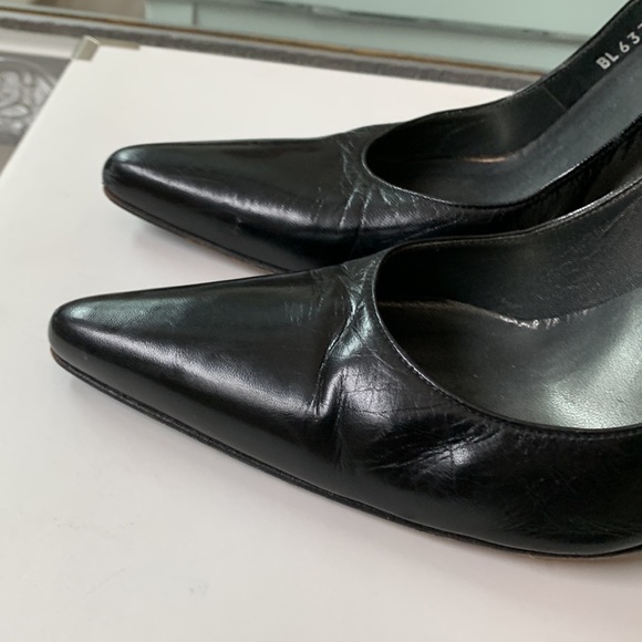 STUART WEITZMAN  LEATHER SHOES - Picture 7 of 10